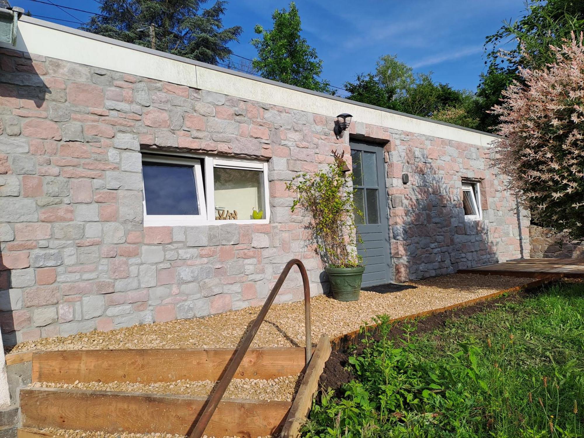 Gite De L'Ourthensia Rendeux Exterior photo